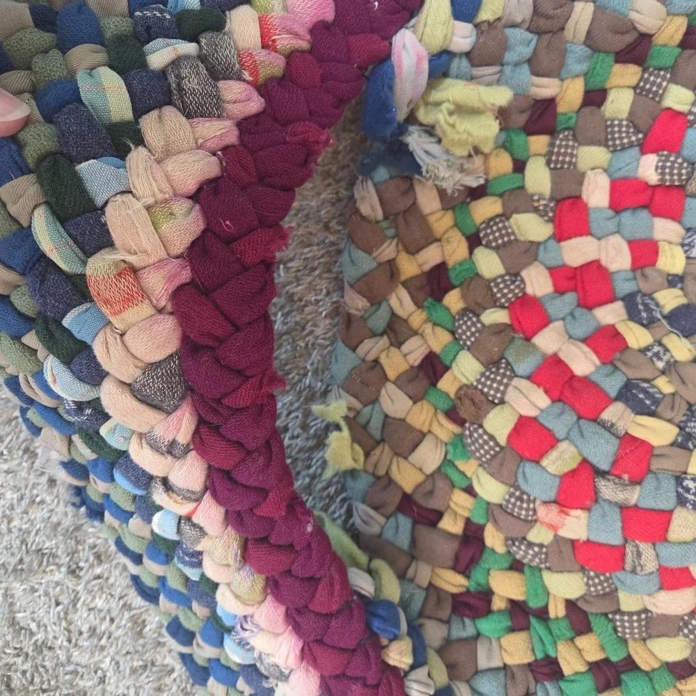 Vintage Handmade Braided Rag Rug Round Farmhouse Cabin Cottage Boho Folk Art 30